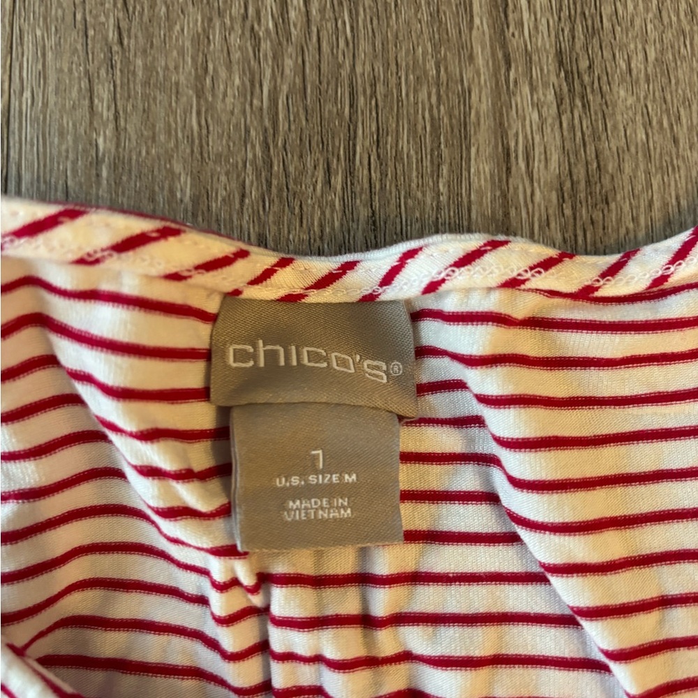 Chicos Red and White Striped Loose Top with Pockets size medium - Picture 2 of 2